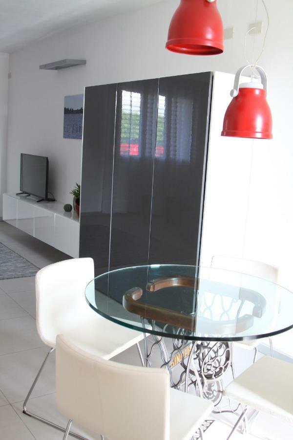 Appartamento "Corte Ceci" Lucca Exterior photo
